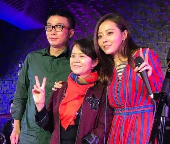 贺思睿妈妈爆料了吗视频,揭秘背后惊人真相 第2张 贺思睿妈妈爆料了吗视频,揭秘背后惊人真相 第2张